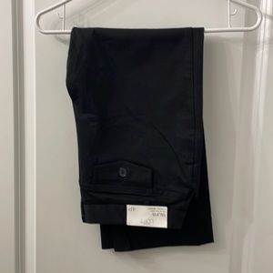 Loft cropped/Stretched black cotton pants